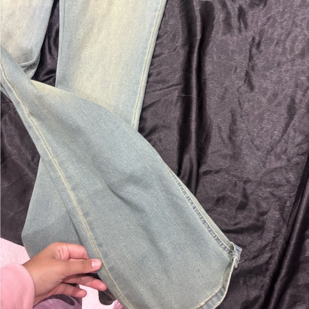 Fashion Nova size 11 booty lifting jeans
